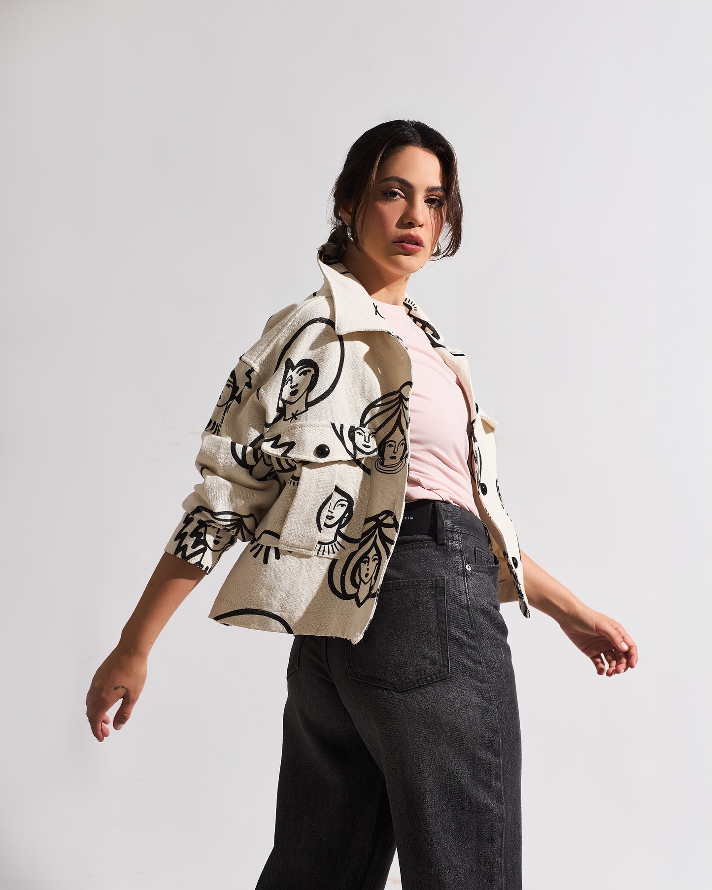 Chamarra SOBERANA - Crudo / Negro