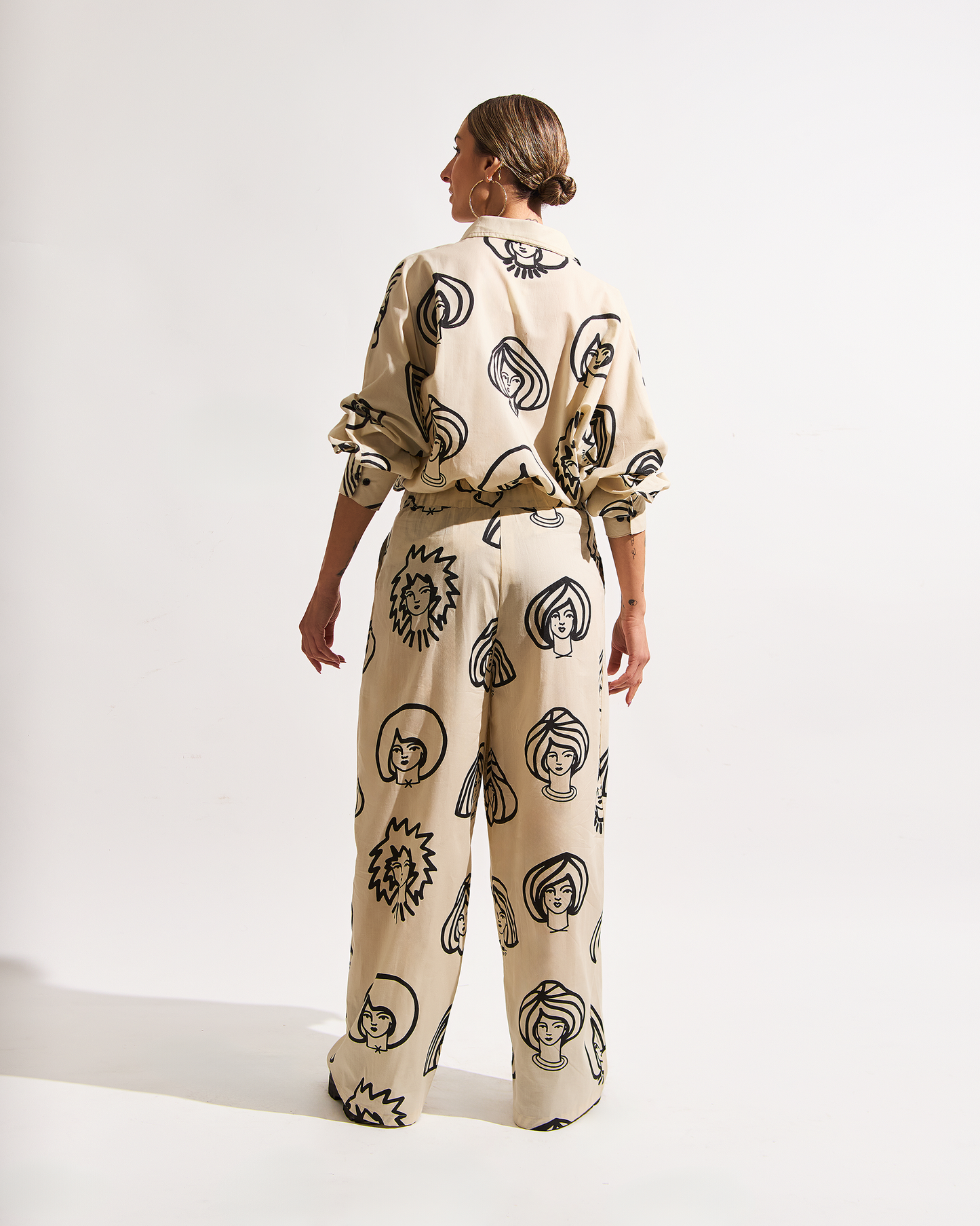 Pantalón Pinzas - Arena / Negro